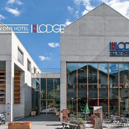 Hostel Inn Lodge Челерина Экстерьер фото