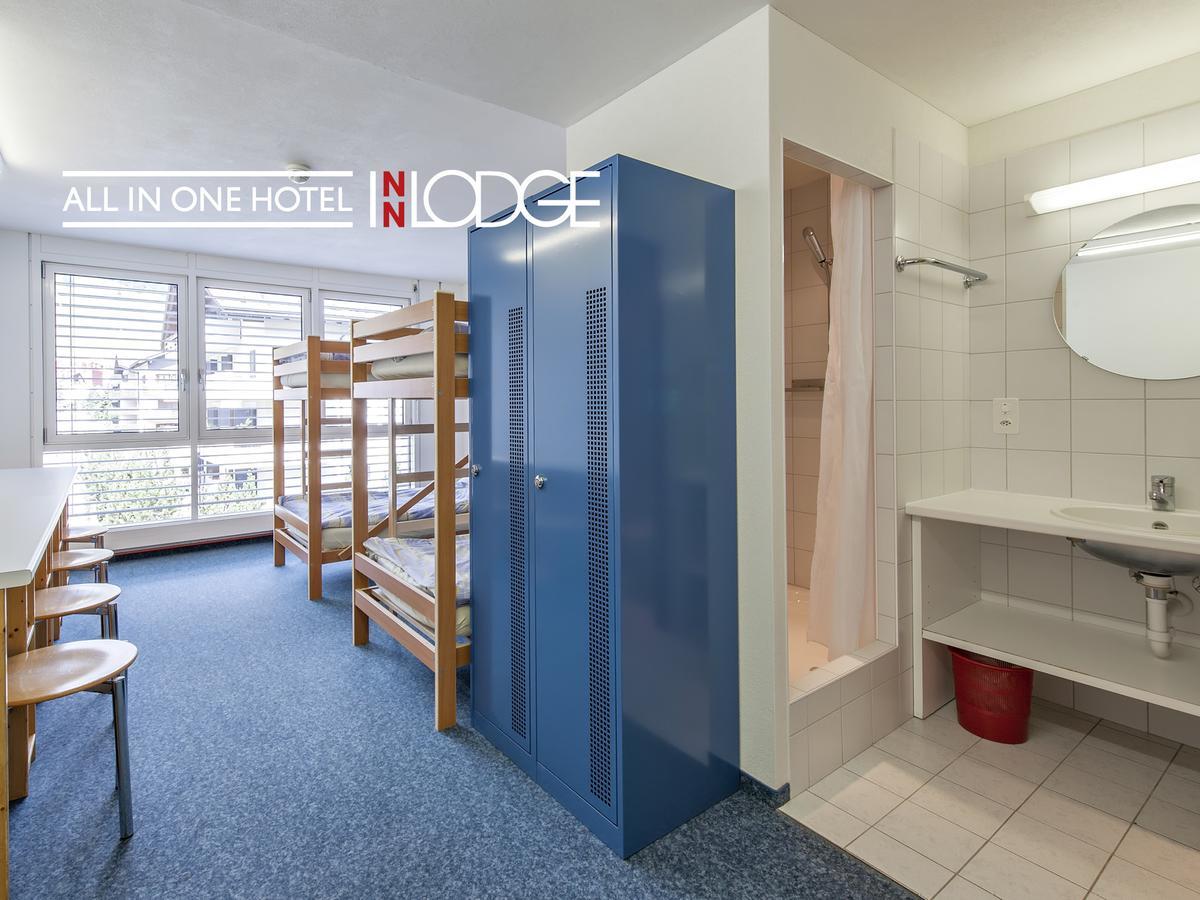 Hostel Inn Lodge Челерина Экстерьер фото